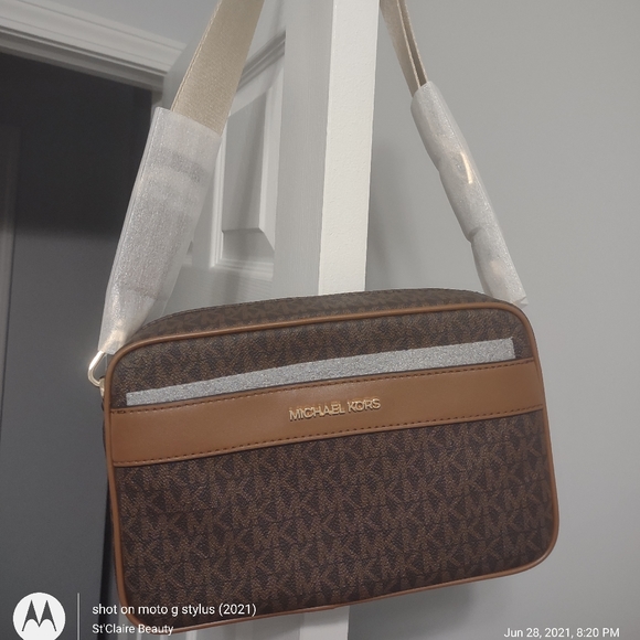 Michael kors Kenly Large Logo Crossbody bag - Picture 5 of 8